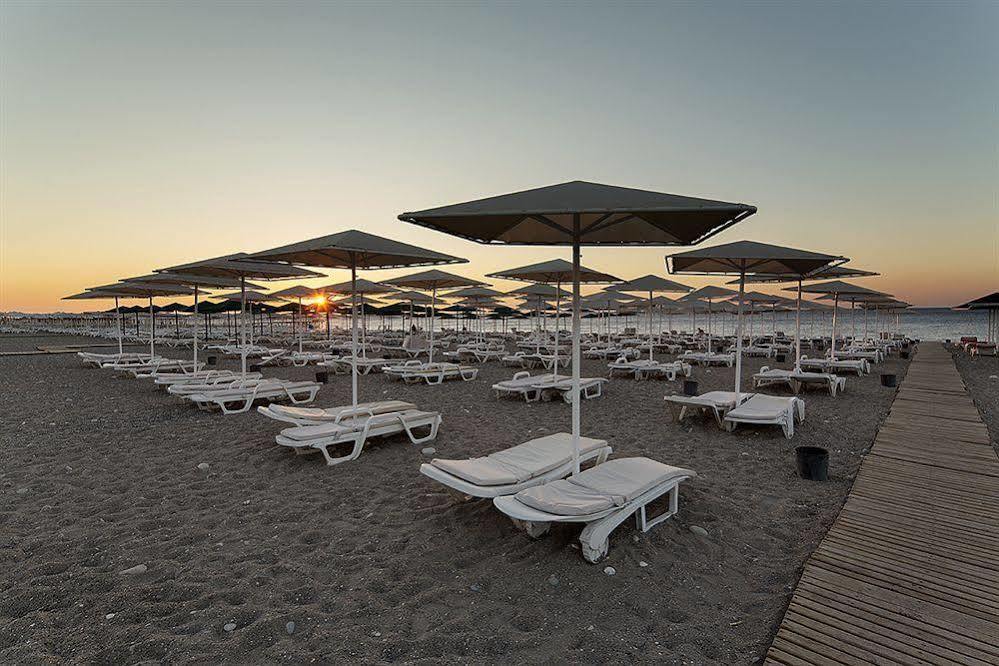Larissa Sultan Beach Çamyuva 外观 照片
